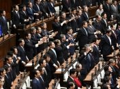 Япония проведет сегодня досрочные выборы в парламент