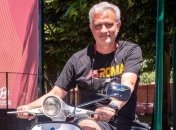 Моуринью повеселил журналистов во время первой пресс-конференции в "Роме" (видео)