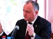 Додон считает, что Молдова должна отказаться от армии