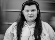 Аlyona Аlyona в новому кліпі "Пам'ятаю" виступила з глибоким посланням про дитинство