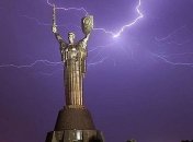 Киевлян предупредили об опасности: на столицу надвигается гроза