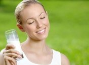 Полезно ли пить кефир на ночь