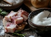 Щоб сало було смачним, його потрібно правильно засолити (зображення створено за допомогою ШІ)