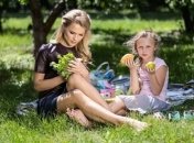 Ольга Фреймут отправила дочку в деревню (ФОТО)