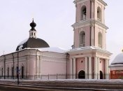 В центре Москвы в храме мужчина напал с ножом на прихожан