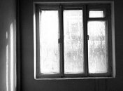 В Киеве из окна психбольницы выпрыгнули три девочки