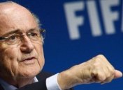 Блаттер переносит чемпионат мира в Катаре