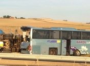 Во Франции столкнулись грузовик и автобус, перевозивший детей