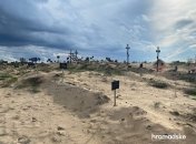 Свіжий цвинтар у Лимані