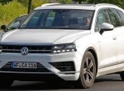 Появились первые фото нового внедорожника Volkswagen Touareg