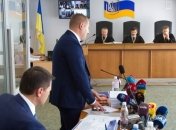 Порошенко не будут повторно допрашивать по делу Януковича