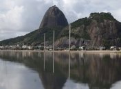 Пляжи Рио-де-Жанейро пострадали от загрязнения нефтью (Фото)