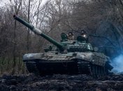 Українські військові стримують ворога на лінії фронту