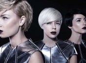 ONUKA исполнила "Щедрик" в аэропорту (Видео)