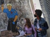 ЗМІ: у Франції скасували заборону на масові акції, запроваджену через COVID-19