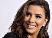 Ева Лонгория поделилась мылым снимком, сделанным во время шопинга