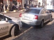 Львовская полиция оштрафовала водителя Садового