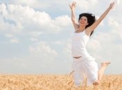 Как убрать складки около подмышек?