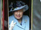 Королева Елизавета II на две недели откажется от официальных визитов