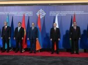 Лідери країн-членів ОДКБ на саміті 23 листопада