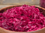 Квашена капуста з буряком