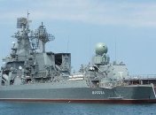 К кораблям Украины в Черном море приближаются 3 катера РФ и крейсер "Москва"