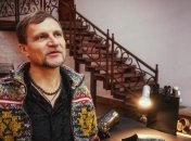 Полная безвкусица: Олег Скрипка попал под волну критики за новую версию песни "Два кольори" 