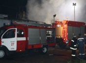 В Киеве горел склад древесины