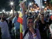 Протесты в Румынии: Около 12 тысяч человек остаются на улицах Бухареста