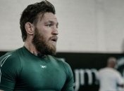 Макгрегор потребовал от UFC необычный пояс