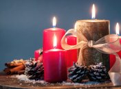 Свечи горят в праздник