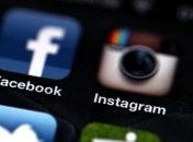 Ежедневно в Facebook заходят около 703 млн мобильных пользователей