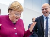"Съездить в Америку": Меркель поделилась мечтами из юности 
