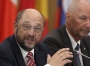 Выборы в Германии: Шульц заявляет, что сможет победить Меркель