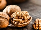 Медики рассказали, какие орехи обязательно нужно есть мужчинам