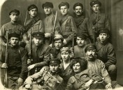 Латышские стрелки (на фото), как и балтийские матросы, были передовым отрядом большевиков во время октябрьского переворота и в годы Гражданской войны