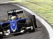 Две команды Формулы-1 требуют деньги за прошлый сезон