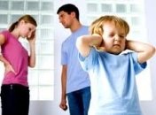 Развод родителей нанесет удар по успеваемости ребенка