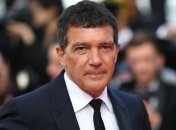 "60-летие на карантине": у Антонио Бандераса обнаружен COVID-19