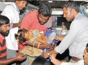 В Индии от отравления едой погибли 15 человек, из них двое детей