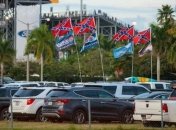 На фоне протестов NASCAR запретила использование флага конфедерации