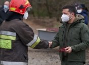 Пожар в Чернобыльской зоне: Зеленский наградил спасателей 