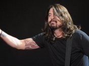 Группа Foo Fighters сыграла концерт в пиццерии