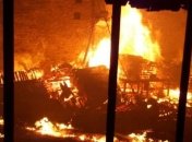 В Днепропетровской области произошел пожар на крупнейшему промышленному складе