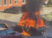 В Ливерпуле взорвался автомобиль с человеком внутри
