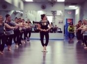 Балет со слингом – новый вид спорта для мамочек (ФОТО, видео)