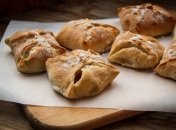 Необычные яблоки в творожном тесте