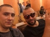 Митингующие, прорвавшиеся в Одесский горсовет, покинули сессионный зал