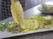 Швидка закуска — мариновані кабачки