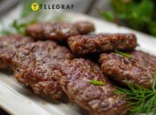 Эти котлеты получаются очень нежные и вкусные (изображение создано с помощью ИИ)